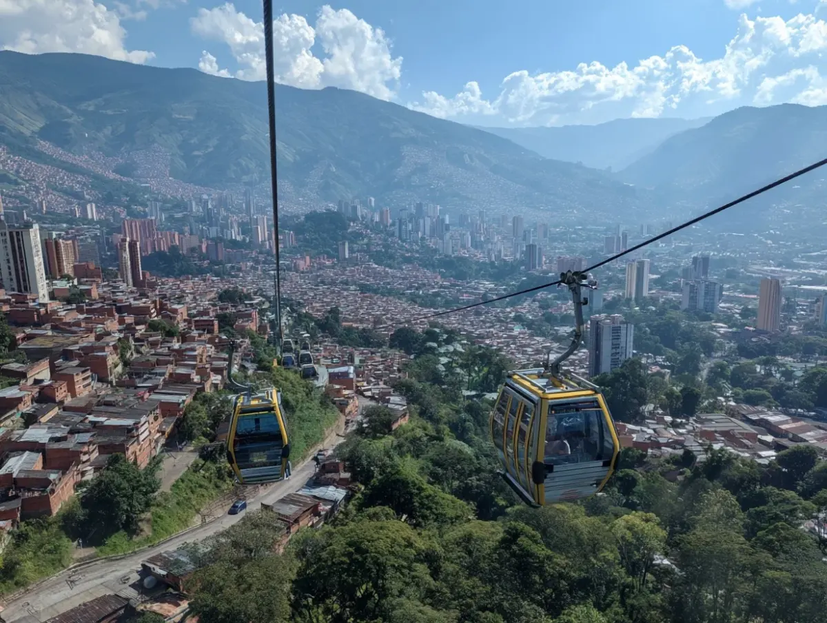 Medellin Colombia — Kolumbien Reise — Travel Buddies